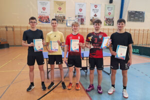 Franek Kukorowski mistrzem szkoły w tenisie stołowym