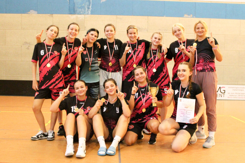 DWA ZŁOTA dla PUSZKINA